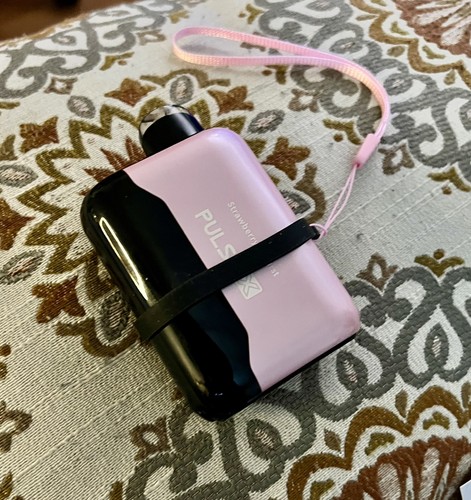 Vaping wrist necklace - &,